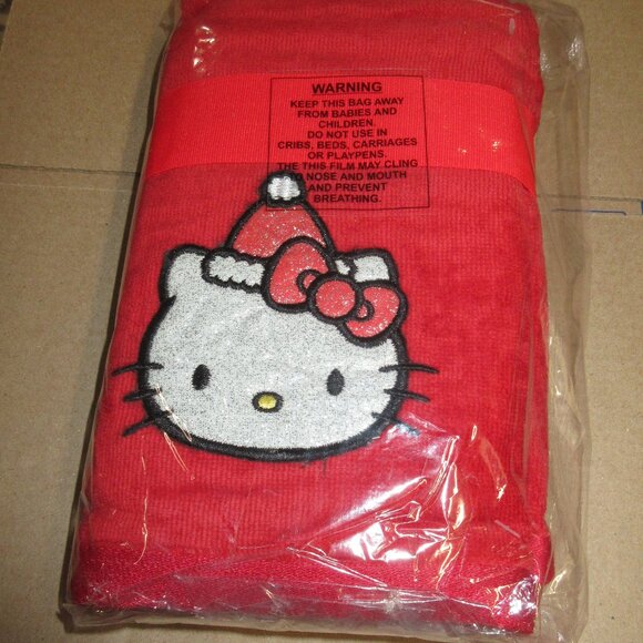 Hello Kitty 2 pack Hand Towel Set - Picture 2 of 3